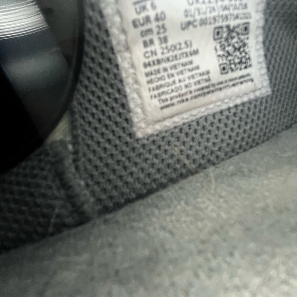 Nike Ja 1 GS Ja Morant Flash - Picture 4 of 4